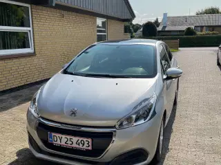 Peugeot 208 1.6 blue hdi 100 hk