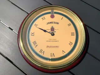 Jameson Whiskey vægur til hjemmebaren