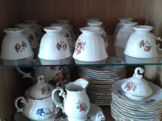 Komplet kaffestel 12 dele aldrig været i opvaskema