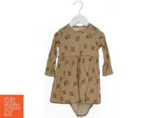 Kjole med frugtprint fra Lil atelier (str. 74)
