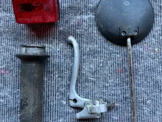 Puch Maxi baglygte og gashåndtag