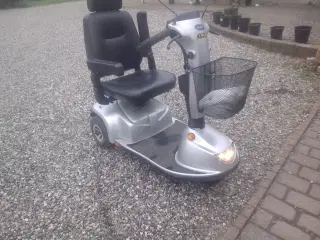 invacære el scooter