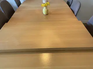 Spisebord i bøg med 2 plader