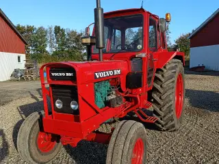 Volvo T 700  Traktor