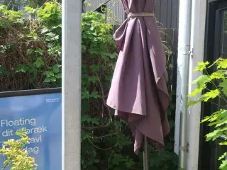 Parasol med fod