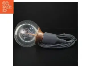 Industriel pendel lampe fra Muuto