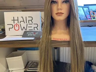 Ellen Wille - Look - High heat hair