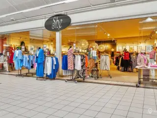 Special- / udvalgsbutik i Farsø Butikscenter - i alt 365 kvm