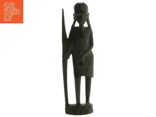 Træfigur af kvinde med spyd (str. 18,5 cm)