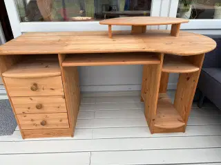Skrivebord