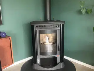 Thermorossi Ecotherm 6000 pillebrændeovn 