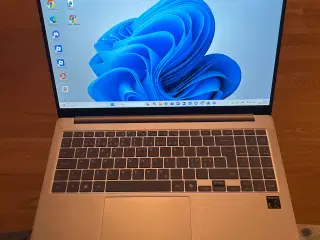Samsung Galaxy book4 edge 