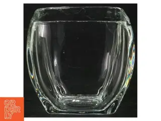 Glasvase (str. H. 9,5 cm. b. 10 cm)