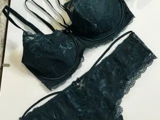 Hunkemöller