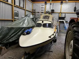 Mopa Patrol med Suzuki 20hk