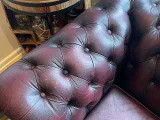 Chesterfield sofa 2. Pers