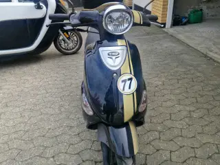 PGO 30'er Scooter / Sælges hurtigt