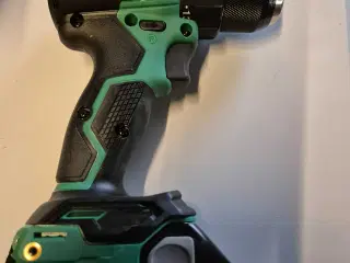 HIKOKI Bore/skruemaskine Ds18DD