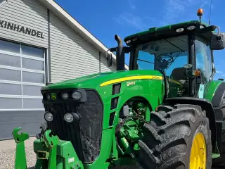 John Deere 8345R Med frontlift