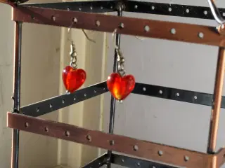 Øreringe med murano glas hjerter