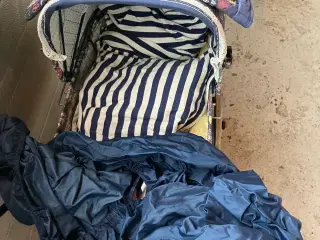BRIO dukkevogn med tilbehøre 