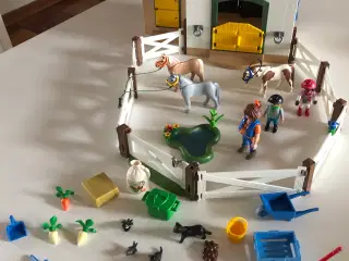 Playmobil: pony Farm