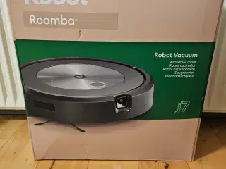 iRobot Roomba j7 