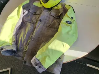 Bmw jakke med god beskyttelse.