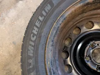 2 stk. Vinterdæk næsten nye