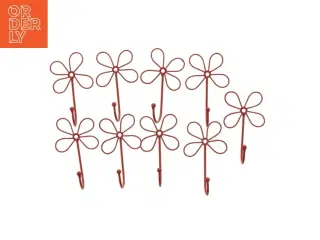 Dekorative røde metalblomstkroge (str. 12 x 8 cm)