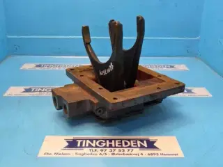 New Holland 8340 Gearskifter 82009351