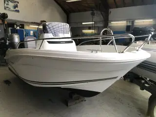 Jeanneau 4.7 CC Style