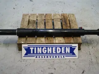 Case 9230 Cylinder 84282579