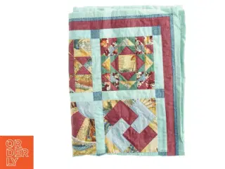 Håndlavet quiltet tæppe (str. 77 x 98 cm)