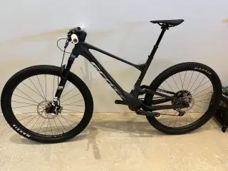 Scott spark rc 900