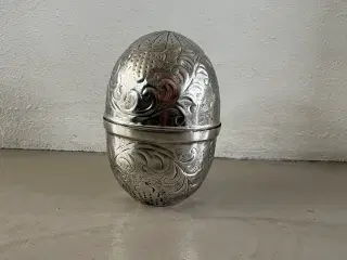 Æg