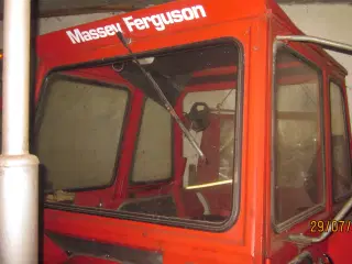 Traktor Massy Ferguson 135