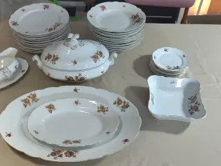 KPM Kina stel med blomsterprint