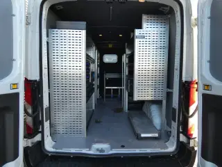 Ford Transit 350 L2H2 2,0 TDCi Trend VÆRKSTEDSBIL 130HK Van Man.