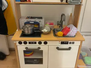 Ikea legekøkken