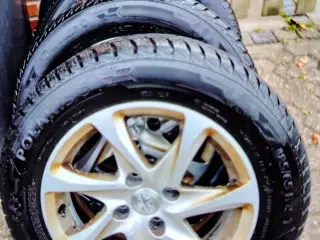 4 vinterdæk som nye (med alu fælge) tlf.31182672