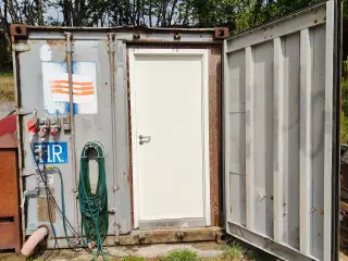 Container med Køkken og Badeværelse