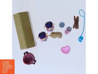 Miniature hundefigurer og tilbehør (str. 3 cm)