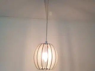 Loftelamp til spisebord