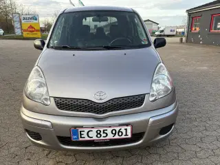 Toyota Yaris 1,4 Verso disel netop nysynet 