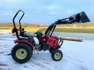 Yanmar SA 424 M/ frontæsser