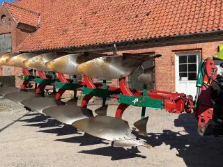 Kverneland EM 100, 5 furet.