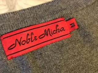 CARDIGAN i tynd STRIK - NOBLE MICHA - god kvalitet