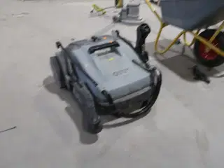 Fejemaskine NILFISK SW250