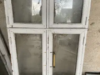 Dannebrogsvinduer i træ 5 stk.